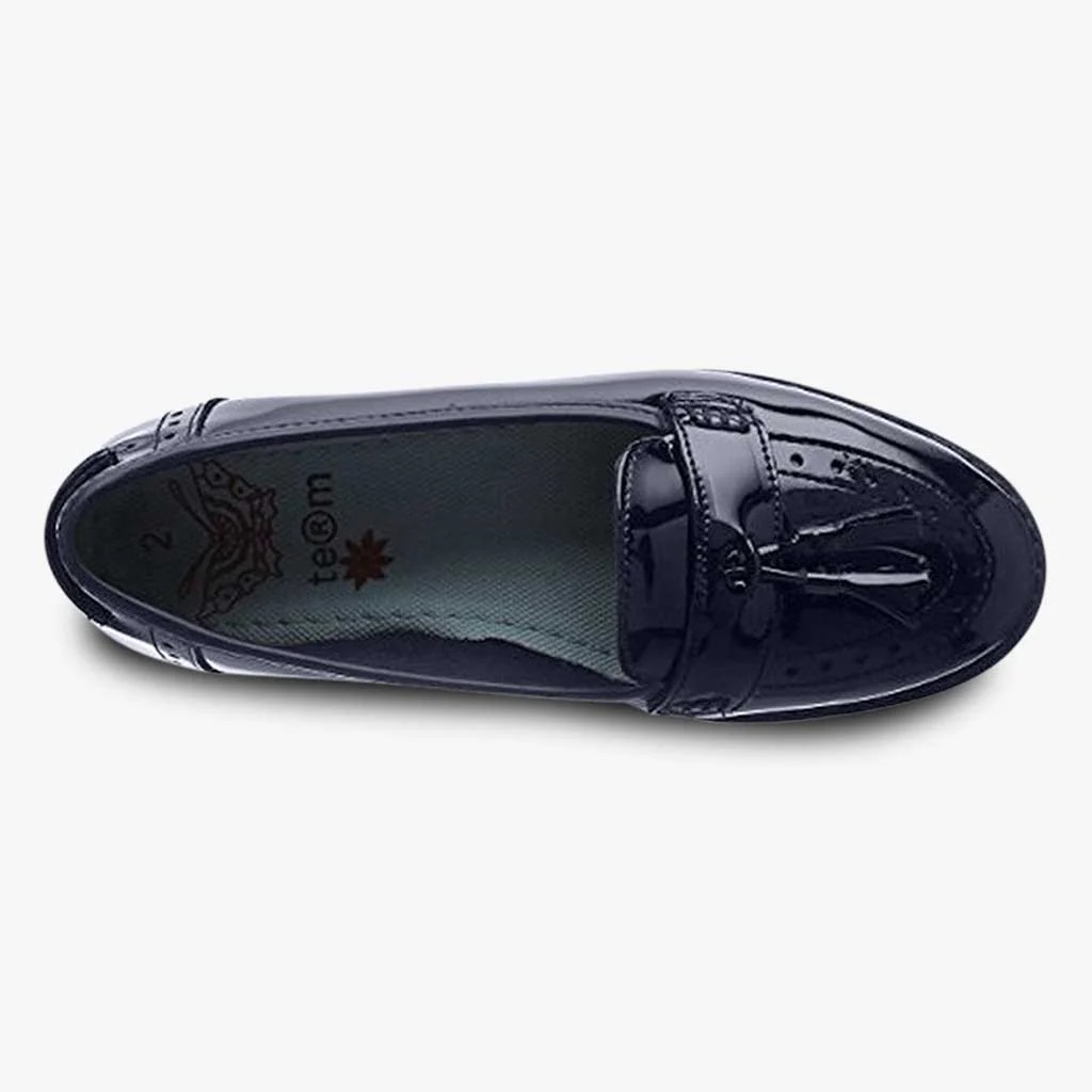 Girls slip hot sale on loafers